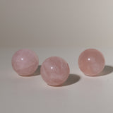 Rosenquarz Kugel
