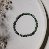 Rubin in Zoisit Armband